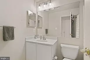 22886 Livingston Terrace, Brambleton, VA 20148 - Photo 21