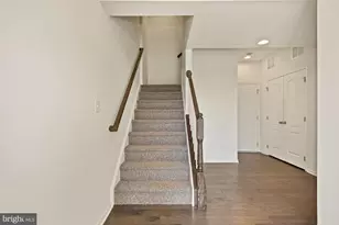 43176 Witham Square, Ashburn, VA 20148 - Photo 5