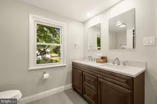 45383 Persimmon Ln, Sterling, VA 20165 - Photo 23