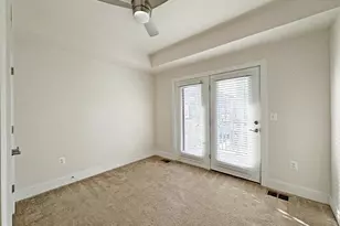 44766 Tiverton Sq, Ashburn, VA 20147 - Photo 13