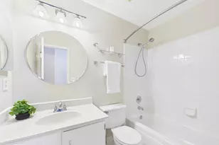 216 Finchingfield Ct, Sterling, VA 20165 - Photo 23
