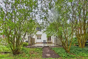 216 Finchingfield Ct, Sterling, VA 20165 - Photo 33