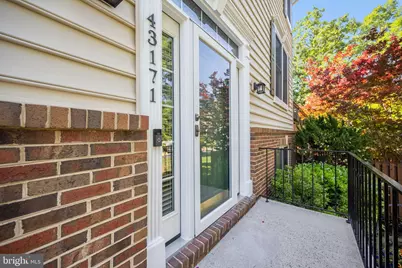 43171 Glenelder Terrace, Ashburn, VA 20147 - Photo 5