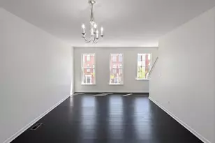 25371 Shipley Terrace, Chantilly, VA 20152 - Photo 7
