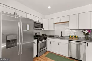 19907 Ridgecrest Square, Ashburn, VA 20147 - Photo 17