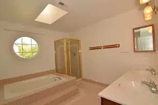 43493 Golden Meadow Cir, Ashburn, VA 20147 - Photo 17