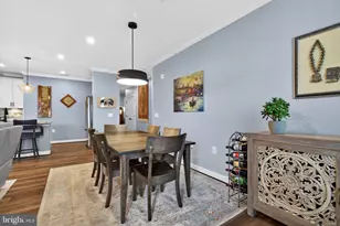 21914 Hawksbill High Cir, Sterling, VA 20164 - Photo 21