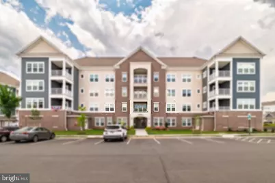 21914 Hawksbill High Circle #204, Sterling, VA 20164 - Photo 3