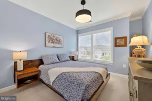 21914 Hawksbill High Cir, Sterling, VA 20164 - Photo 39
