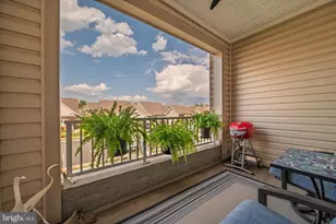 21914 Hawksbill High Cir, Sterling, VA 20164 - Photo 45