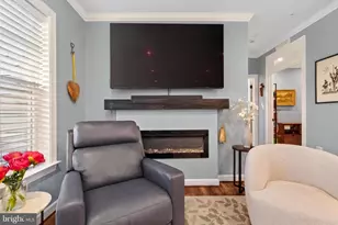 21914 Hawksbill High Cir, Sterling, VA 20164 - Photo 25