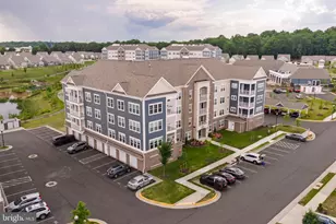 21914 Hawksbill High Cir, Sterling, VA 20164 - Photo 61