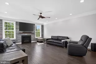 42458 Reservoir Ridge Pl, Ashburn, VA 20148 - Photo 29