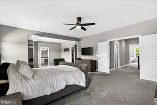 42458 Reservoir Ridge Pl, Ashburn, VA 20148 - Photo 39