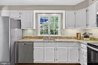 1119 Bradfield Drive SW, Leesburg, VA 20175 - Photo 9