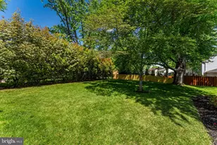 1119 Bradfield Dr SW, Leesburg, VA 20175 - Photo 25