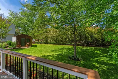1119 Bradfield Drive SW, Leesburg, VA 20175 - Photo 23