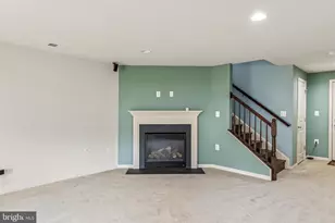 23638 Sailfish, Brambleton, VA 20148 - Photo 43