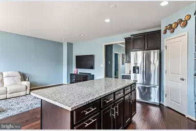 23638 Sailfish, Brambleton, VA 20148 - Photo 9