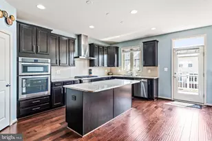 23638 Sailfish, Brambleton, VA 20148 - Photo 5