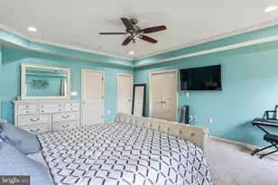 23638 Sailfish, Brambleton, VA 20148 - Photo 19