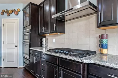 23638 Sailfish, Brambleton, VA 20148 - Photo 7