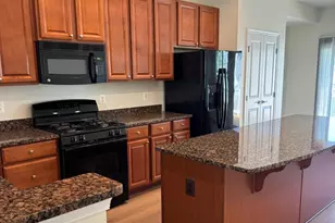 22851 Chestnut Oak Terrace, Sterling, VA 20166 - Photo 3