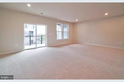 20285 Newfoundland Square, Ashburn, VA 20147 - Photo 5