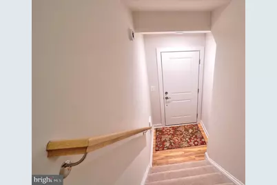 20285 Newfoundland Square, Ashburn, VA 20147 - Photo 3