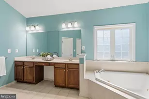 22122 Whisperhill Ct, Broadlands, VA 20148 - Photo 37