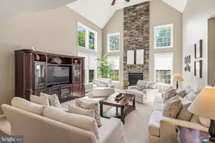 22122 Whisperhill Ct, Broadlands, VA 20148 - Photo 5
