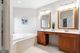 42115 Pepperbush Pl, Aldie, VA 20105 - Photo 41