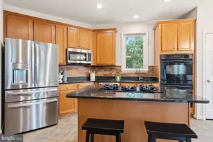 42115 Pepperbush Pl, Aldie, VA 20105 - Photo 17