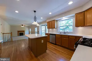 43190 Burstall Ct, Leesburg, VA 20176 - Photo 17