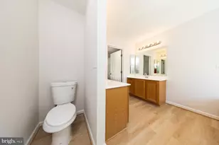43190 Burstall Ct, Leesburg, VA 20176 - Photo 29