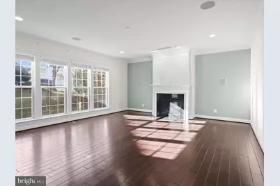 43527 Loudoun Barn Way, Chantilly, VA 20152 - Photo 5