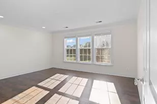 43527 Loudoun Barn Way, Chantilly, VA 20152 - Photo 9