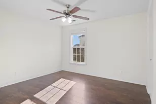 43527 Loudoun Barn Way, Chantilly, VA 20152 - Photo 11
