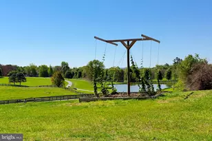 38593 Daymont Ln, Waterford, VA 20197 - Photo 45