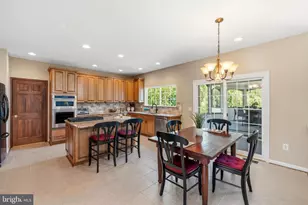 21916 Bellair Ct, Ashburn, VA 20147 - Photo 7