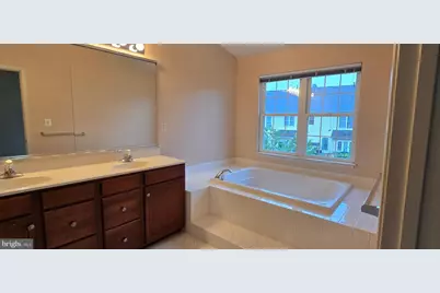 22614 Welborne Manor Square, Ashburn, VA 20148 - Photo 35