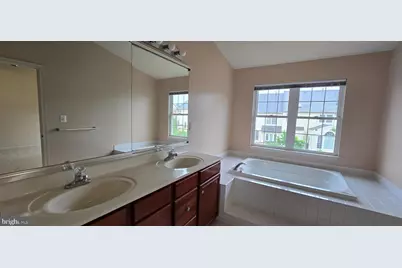 22614 Welborne Manor Square, Ashburn, VA 20148 - Photo 39