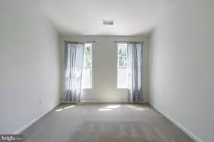 23409 Berkeley Meadows Dr, Ashburn, VA 20148 - Photo 29