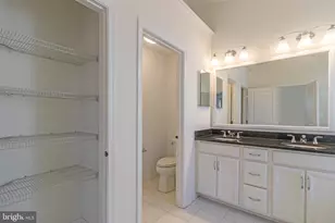 23409 Berkeley Meadows Dr, Ashburn, VA 20148 - Photo 19