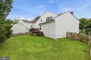 25352 Ripleys Field Dr, Chantilly, VA 20152 - Photo 33