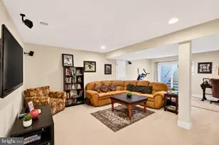 108 Bethal Ct SW, Leesburg, VA 20175 - Photo 29