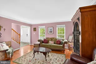 108 Bethal Ct SW, Leesburg, VA 20175 - Photo 7