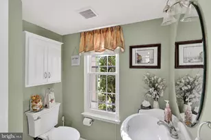 108 Bethal Ct SW, Leesburg, VA 20175 - Photo 15