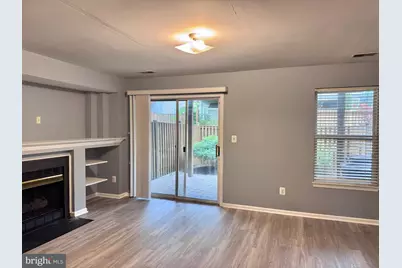 42954 Beachall Street, Chantilly, VA 20152 - Photo 17