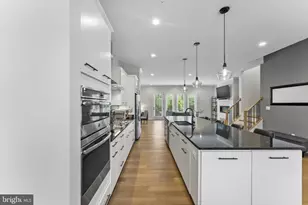 42464 Mildred Lndg Sq, Ashburn, VA 20148 - Photo 11